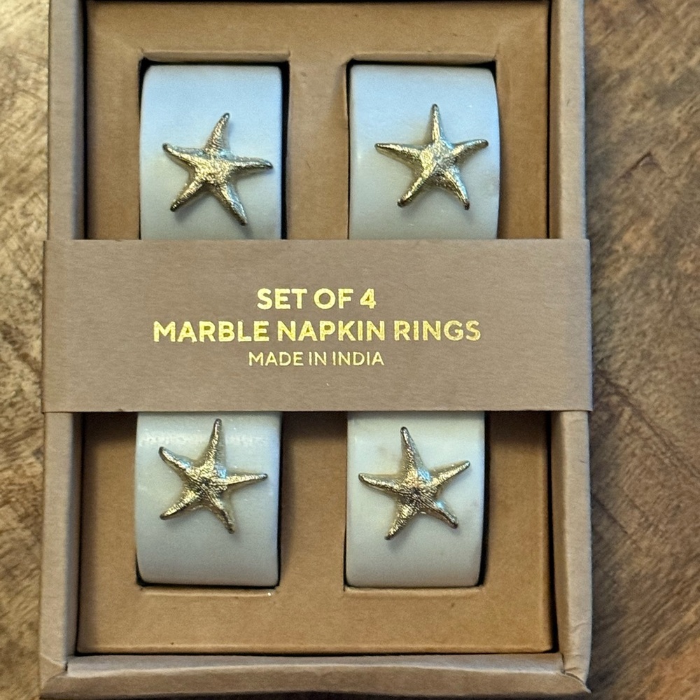 Set of 4 Marble Napkin Rings with Starfish Design